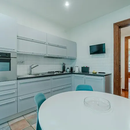 Appartement Guesthost - M1 Dante Elegant Turijn