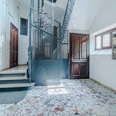Appartement Guesthost - M1 Dante Elegant *