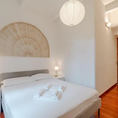 Guesthost - M1 Dante Elegant *